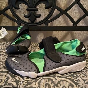 Nike Air Rift Retro size 13.